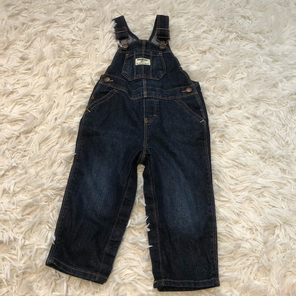 Perfect Oshkosh toddler Girls Sparkle Glitter Dark denim overalls